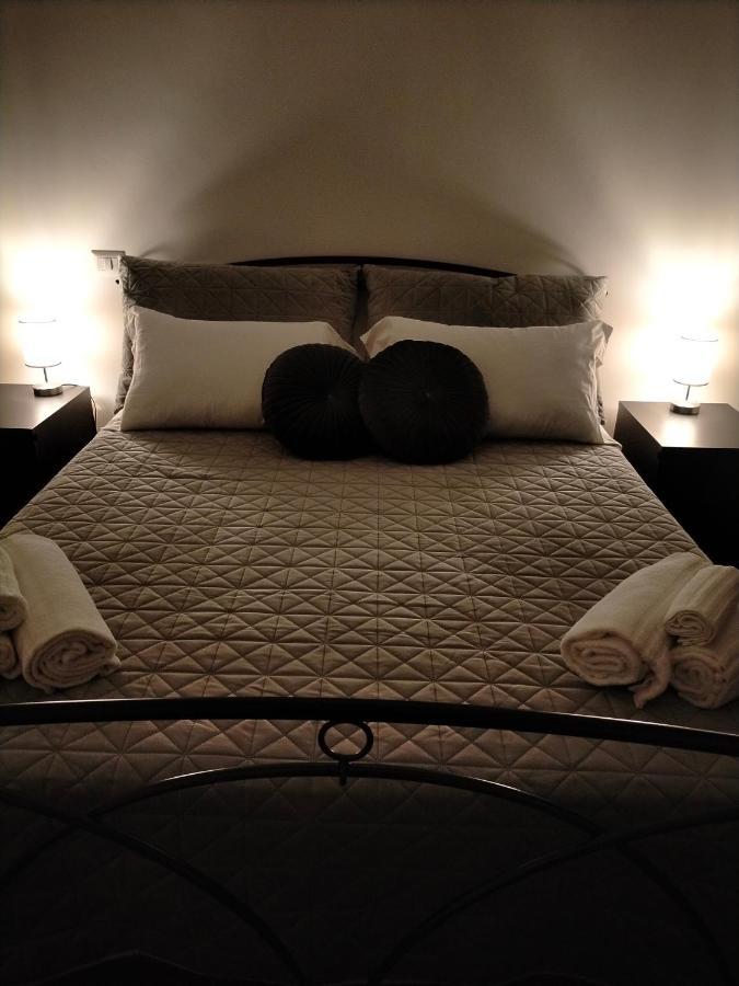 Apartment Red Roses Domus Rom